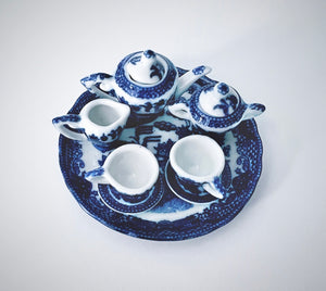 Vintage Miniature Blue Willow Child’s 10 Piece Tea Set - Chinoiserie jewelry