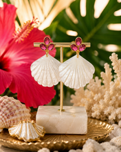 Load image into Gallery viewer, Pink Gemstone Pearl Shell Earrings