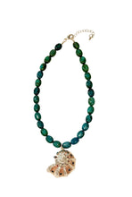 Load image into Gallery viewer, Green Turquoise Shell Pendant Necklace