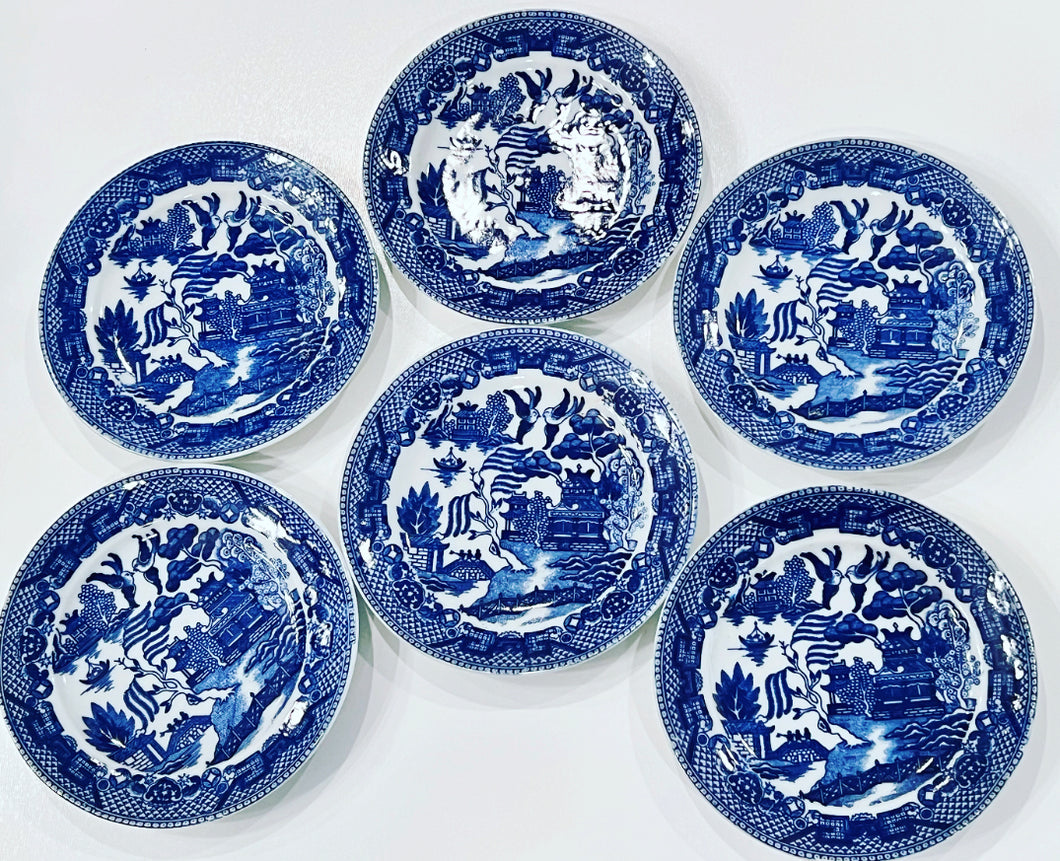 Six Vintage Blue Willow Child’s Tea Set Plates - Chinoiserie jewelry
