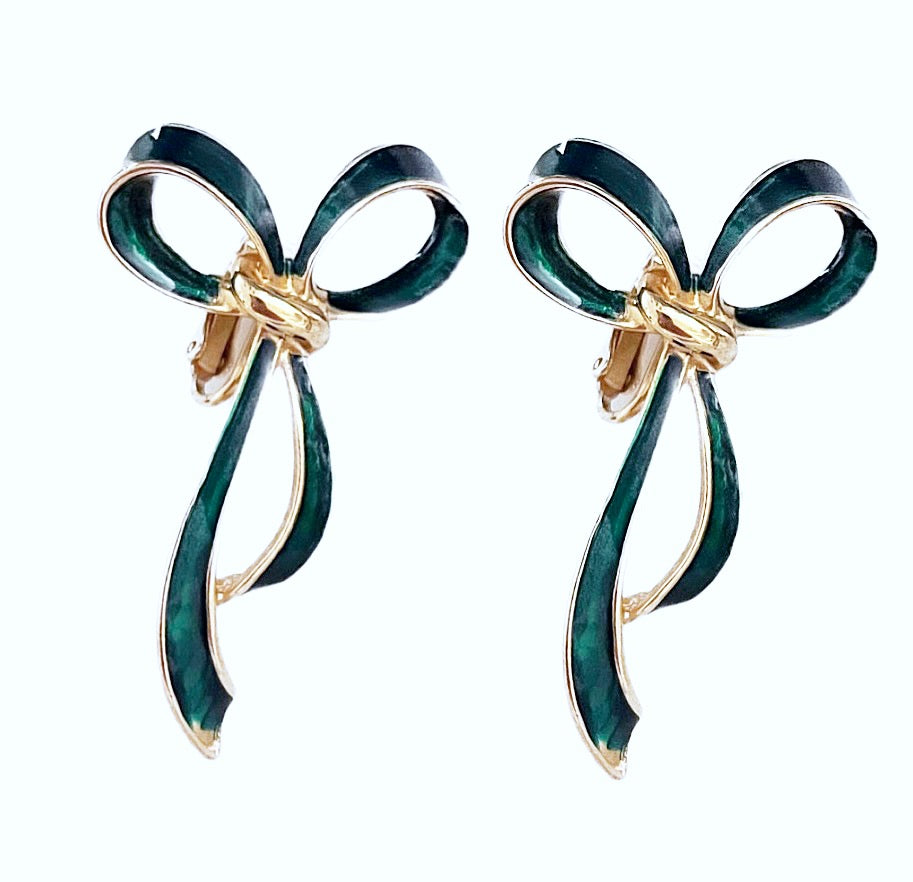 Vintage Green & Gold Bow Clip-on Earrings - Chinoiserie jewelry