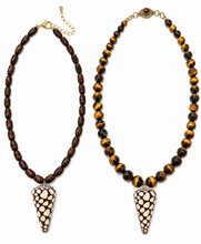 Load image into Gallery viewer, Brown Marbled Cone Seashell Pendant Necklace