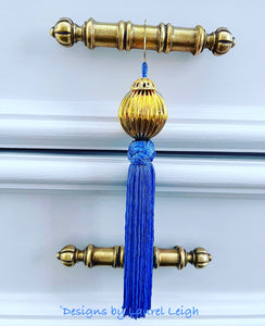 Blue & White Chinoiserie Decorative Tassel - Chinoiserie jewelry