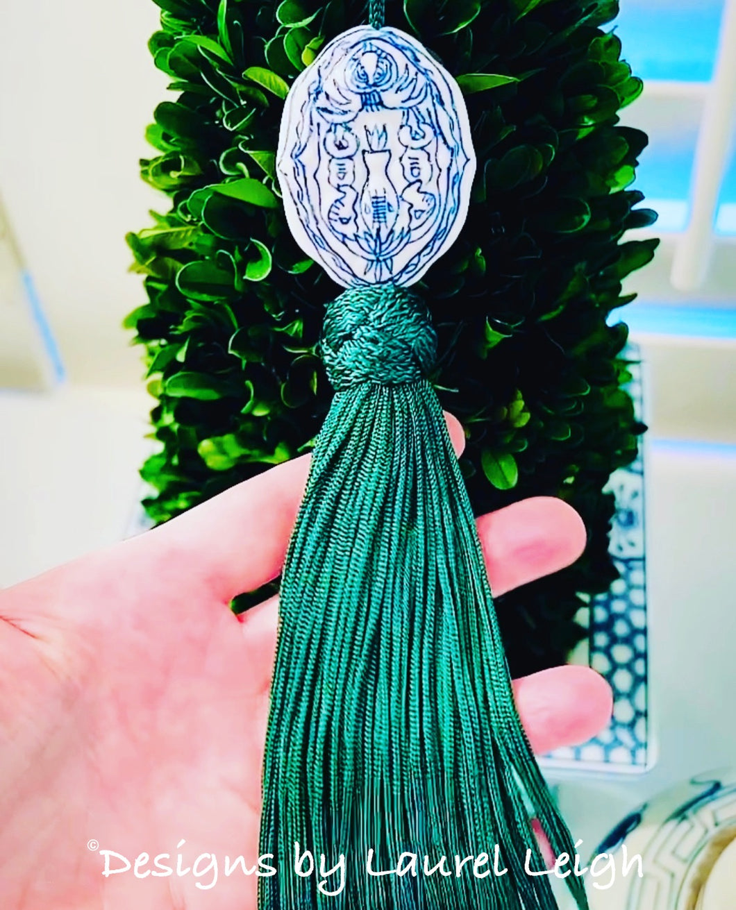 Blue & White Chinoiserie Decorative Tassel - Chinoiserie jewelry