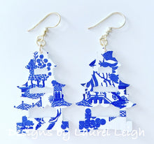 Load image into Gallery viewer, Pagoda Chinoiserie Earrings - Pink Willow or Blue Willow - Ginger jar