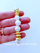 Load image into Gallery viewer, White Turquoise and Gold Beaded Bracelet - Ginger jar