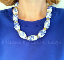 Load image into Gallery viewer, Chunky Blue and White Chinoiserie Dragon Statement Necklace - Ginger jar