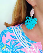 Load image into Gallery viewer, Chinoiserie Pink Ginger Jar Monstera Tropical Palm Leaf Earrings - 3 Colors - Ginger jar