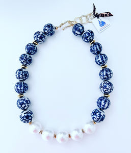 Blue & White Chinoiserie Pearl Necklace - Chinoiserie jewelry