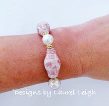 Load image into Gallery viewer, Pink Chinoiserie Ginger Jar Pearl Bracelet - Chinoiserie jewelry