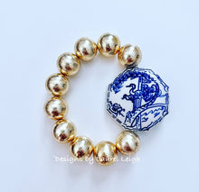 Load image into Gallery viewer, Chunky Gold Chinoiserie Focal Bead Bracelet - Chinoiserie jewelry