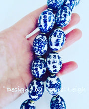 Load image into Gallery viewer, Chinoiserie Blue &amp; White Oval Bead Necklace - Chinoiserie jewelry