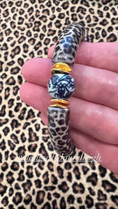 Acrylic Chinoiserie Leopard Bracelet - 2 Styles - Chinoiserie jewelry