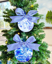 Load image into Gallery viewer, Chinoiserie Ornament - Blue &amp; White Watercolor Ladies - Chinoiserie jewelry