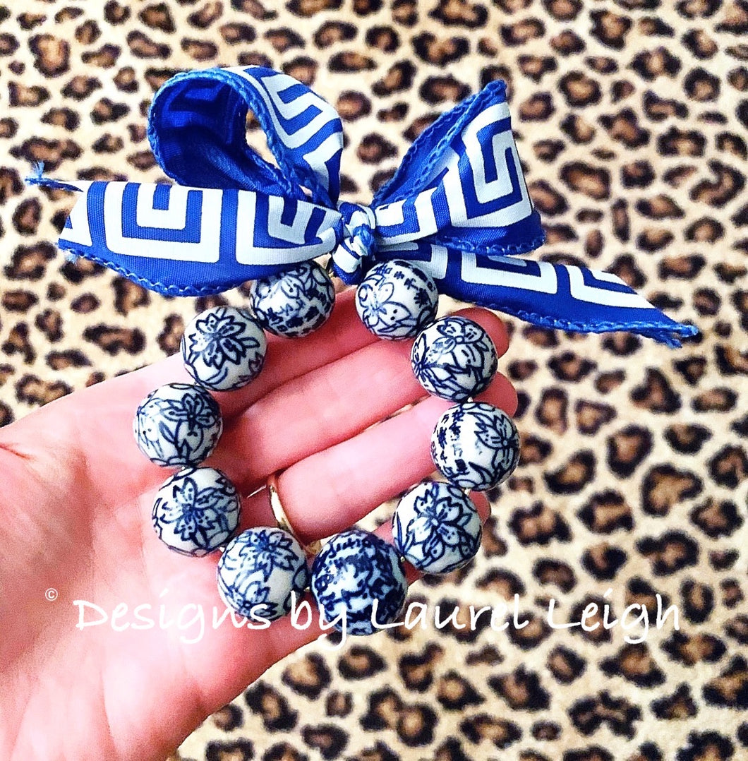 Chinoiserie Blue and White Beaded Wreath Ornaments - Ginger jar