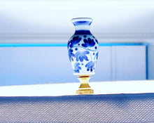 Load image into Gallery viewer, Chinoiserie Ginger Jar Lamp Finial - Chinoiserie