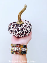 Load image into Gallery viewer, Chinoiserie Ginger Jar Beaded Bracelet - Brown &amp; White - Chinoiserie jewelry