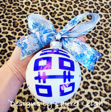 Load image into Gallery viewer, Blue Willow RIBBON BOW UPGRADE for Ornament Purchase - Ginger jar