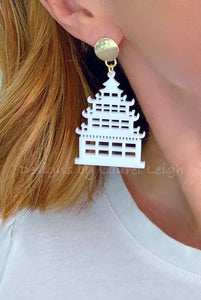 Chinoiserie Chic Pagoda Earrings - White/Black/Turquoise - Ginger jar